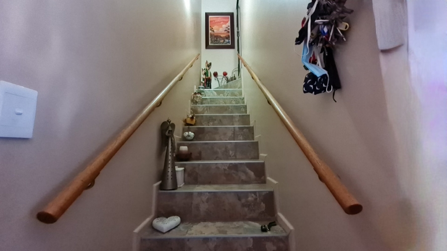 2 Bedroom Property for Sale in Tergniet Western Cape